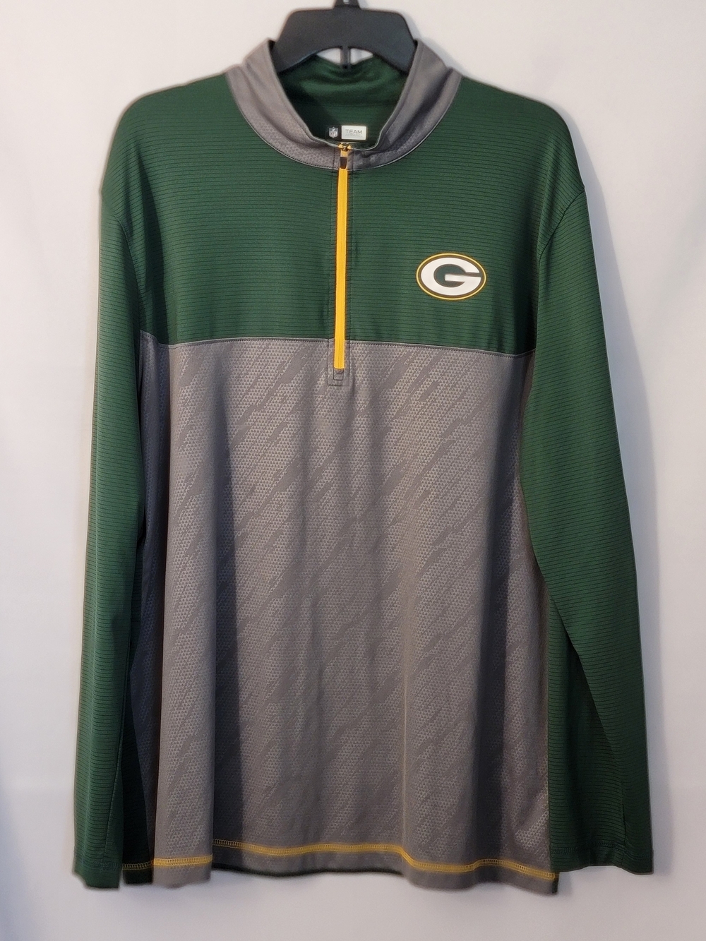 NFL Team Apparel Green Bay Half-Zip Pullover Size XL